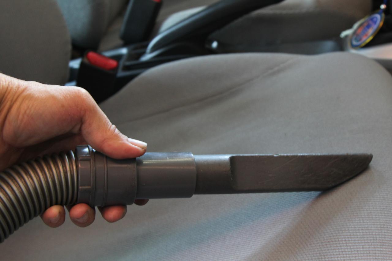 7 Ways to Clean Car Upholstery - wikiHow