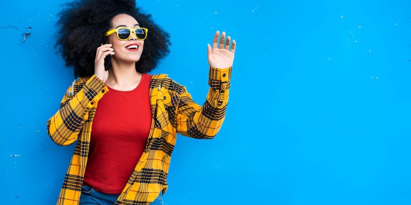 How To Wear Bold Patterns Without Clashing