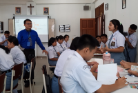 Perbedaan Antara Pendidikan Formal Dan Non-Formal Di Indonesia