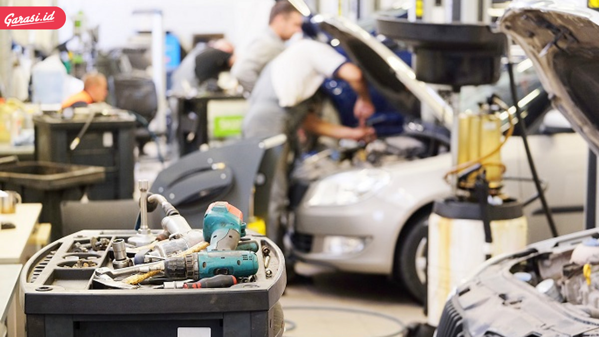 Perawatan Rutin Apa Yang Perlu Dilakukan Pada Mobil Setiap Bulan